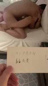 重磅福利万人求购OnlyFans极品百变COS女神反差婊嫩妹minichu收费自拍各种制服自慰挑逗180P9V