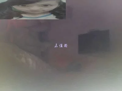 约操极度淫骚漂亮眼镜骚熟女跪地猛吸一脸淫骚后入大屁股大力爆操